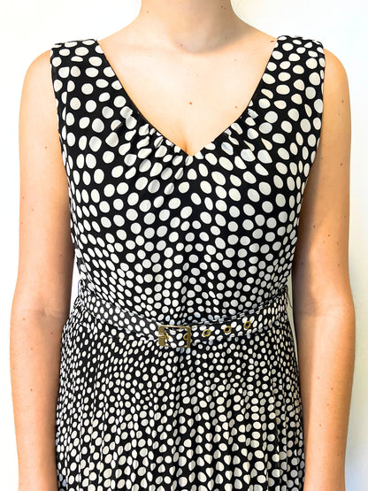 Classic Polka Dot Pleated Dress